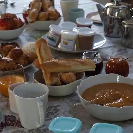 Odeur De Tilleul Bed & Breakfast *