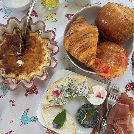 Odeur De Tilleul Couette-café Montbrison